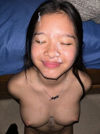 Full leaked Lovemeize/ private onlyfans photo