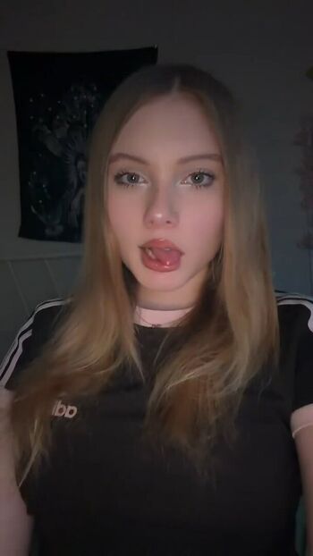 Full leaked Raiyvyn private onlyfans photo