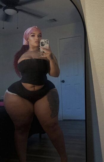 Full leaked Violetfire/ private onlyfans photo
