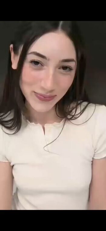 Full leaked Who is this private onlyfans photo