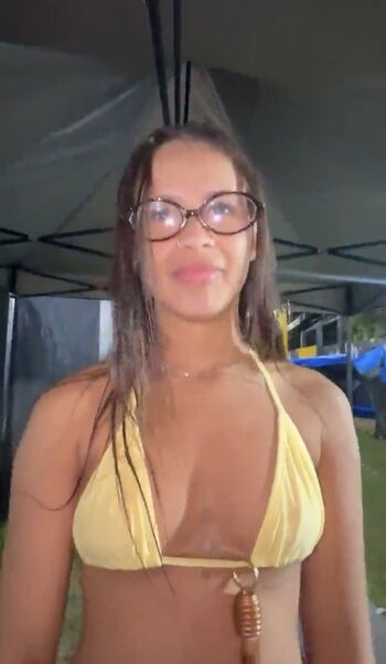Full leaked Chloe jadex/ private onlyfans photo