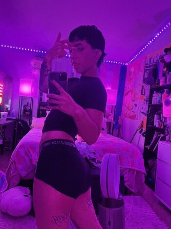 whosluxxx