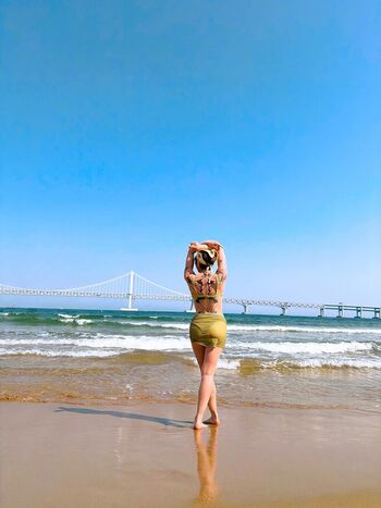 WomenK-pop