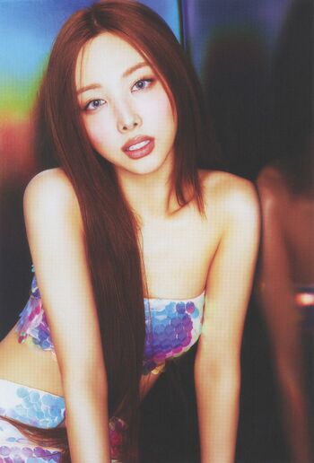 WomenK-pop
