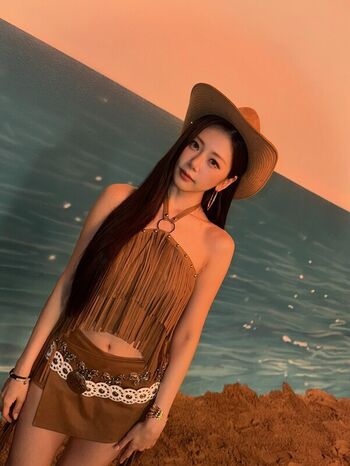 WomenK-pop