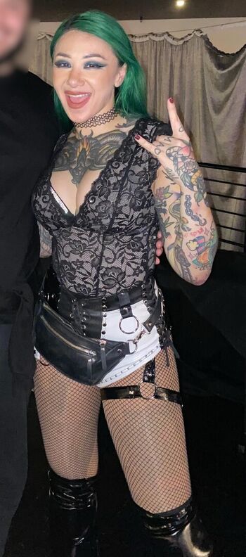 WWE Shotzi
