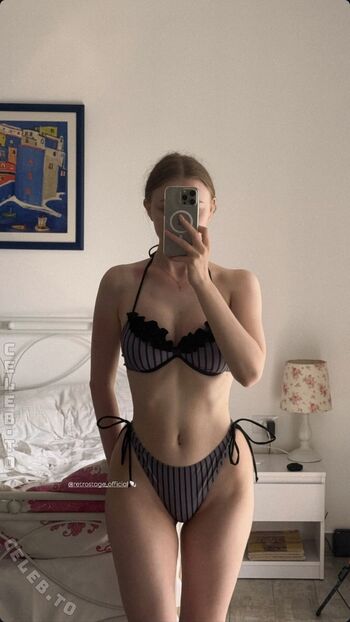 Yana R.