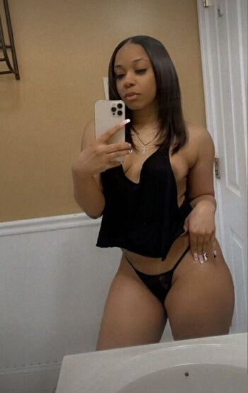 Yanazzz_