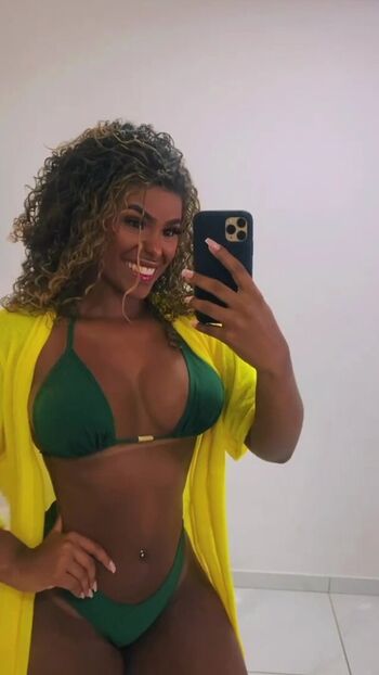 ynaraabb