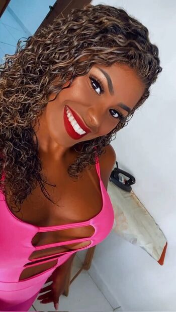 ynaraabb