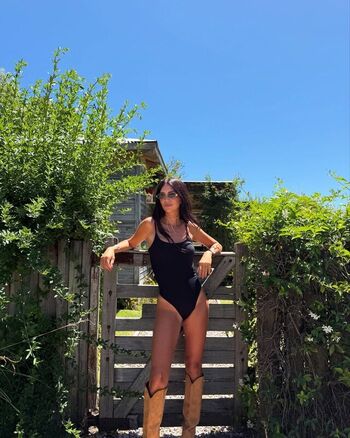 Zaira Nara