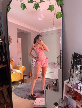 Zeynepiksy . Zeynep