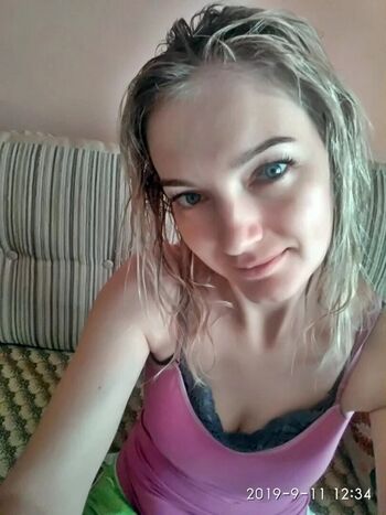 Zoryana R